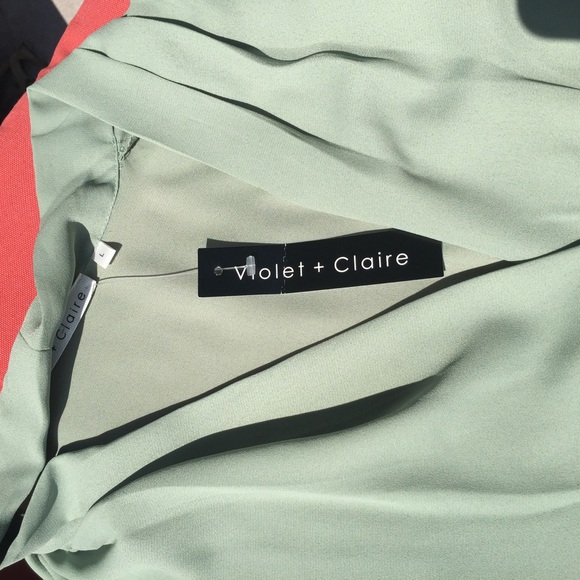 Violet & Claire v-neck tunic/blouse - Picture 6 of 6